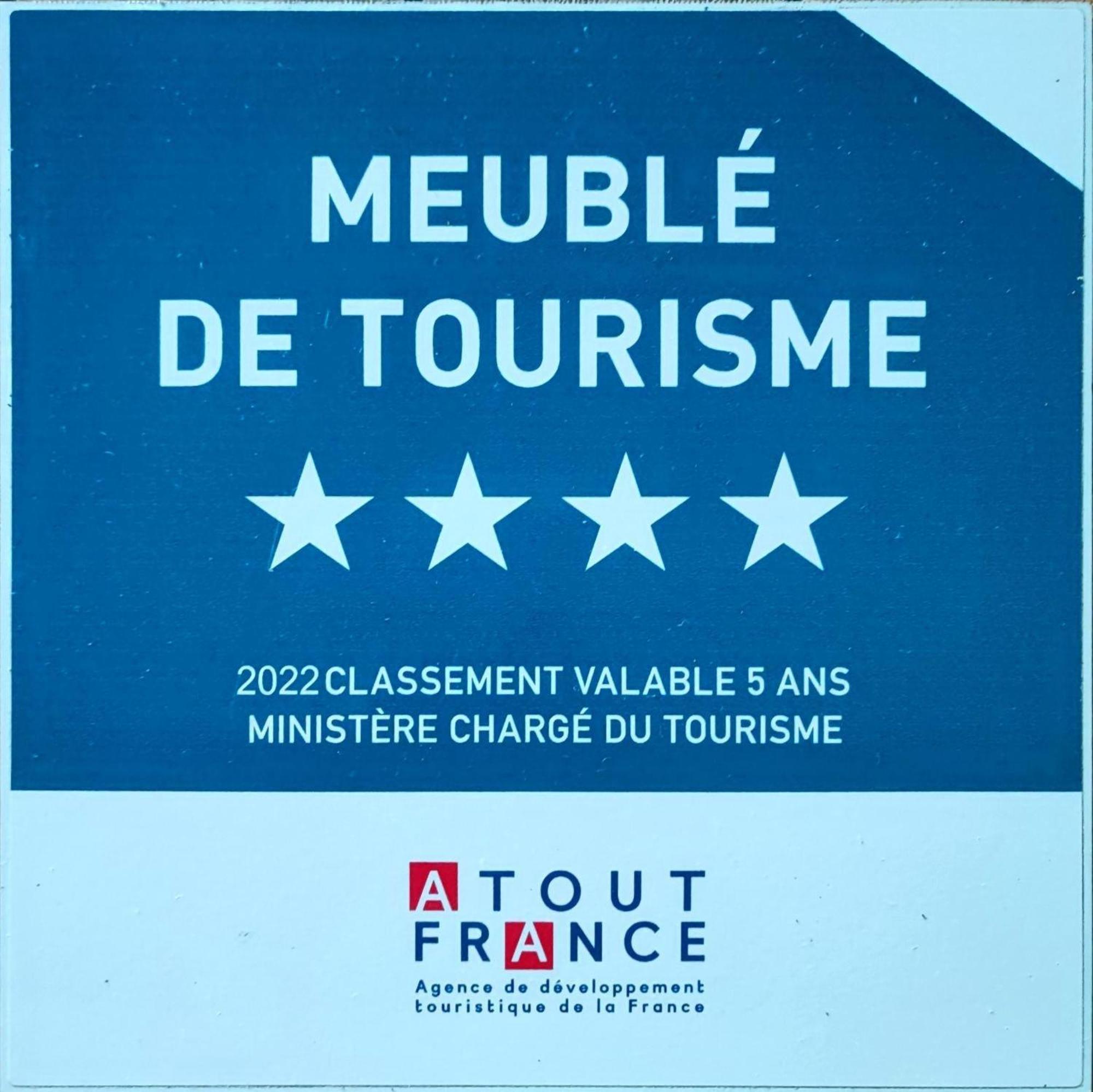 Suite Avec Grande Terrasse Et Parc - Gite Classe 4 Etoiles Etretat Exterior photo